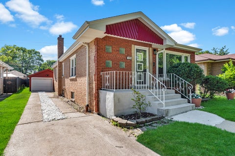 Photo of 11834 S Campbell Avenue, Chicago, IL 60655 (MLS # 12720890)