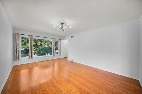 Tiny photo for 11834 S Campbell Avenue, Chicago, IL 60655 (MLS # 12720890)