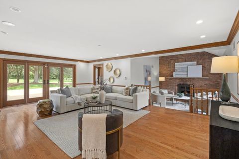 Tiny photo for 1 Hidden Lake Drive, Burr Ridge, IL 60527 (MLS # 12492908)