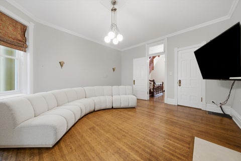 Tiny photo for 919 N LaSalle Drive, Chicago, IL 60610 (MLS # 12774709)