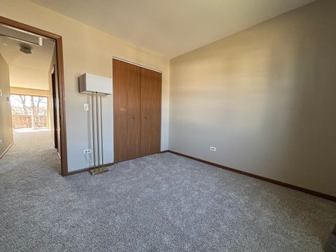 Tiny photo for 615 Mallard Court #C2, Bartlett, IL 60103 (MLS # 12590201)