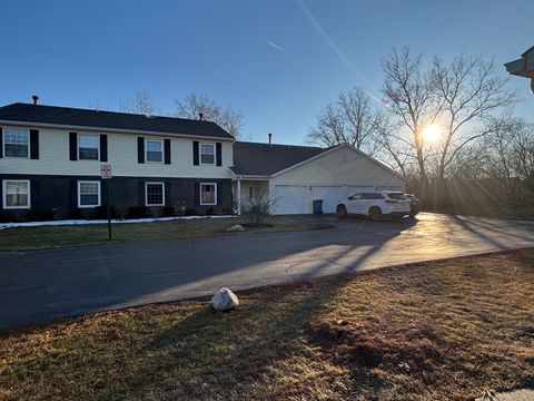 Tiny photo for 615 Mallard Court #C2, Bartlett, IL 60103 (MLS # 12590201)