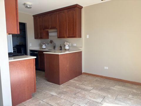 Tiny photo for 615 Mallard Court #C2, Bartlett, IL 60103 (MLS # 12590201)