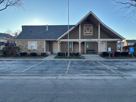 Tiny photo for 615 Mallard Court #C2, Bartlett, IL 60103 (MLS # 12590201)