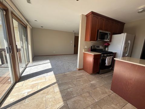 Tiny photo for 615 Mallard Court #C2, Bartlett, IL 60103 (MLS # 12590201)