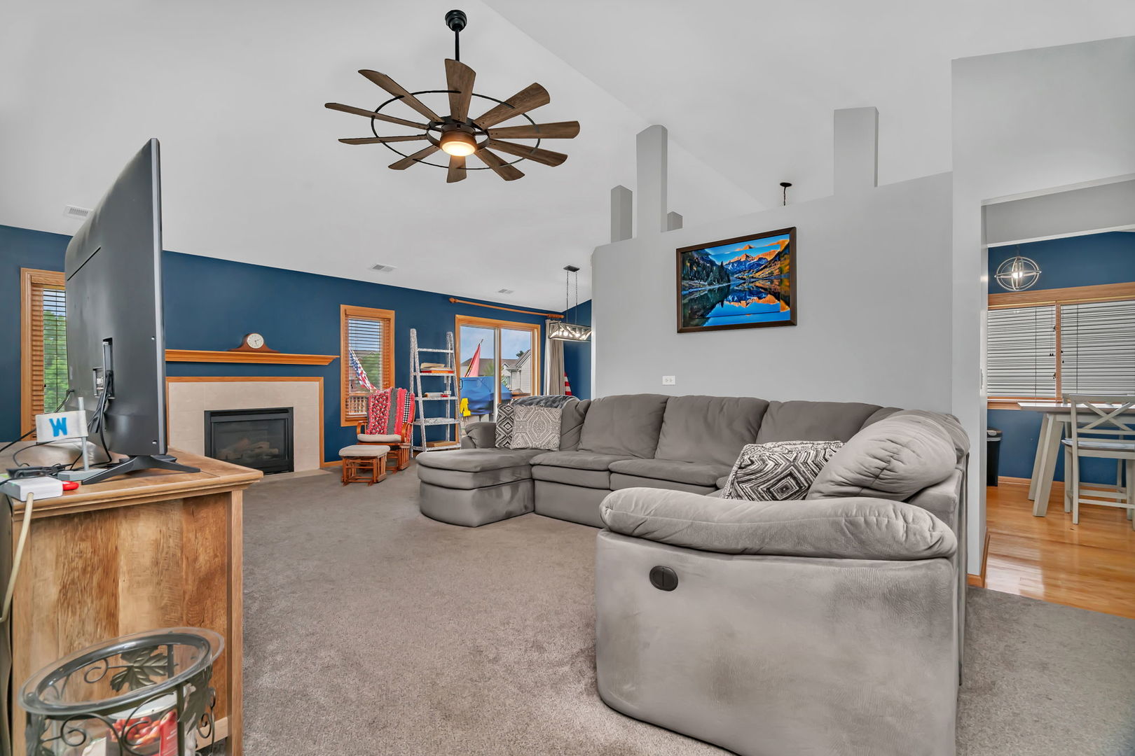 8310 Auburn Lane