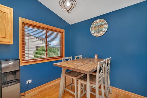 Tiny photo for 8310 Auburn Lane, Frankfort, IL 60423 (MLS # 12438330)