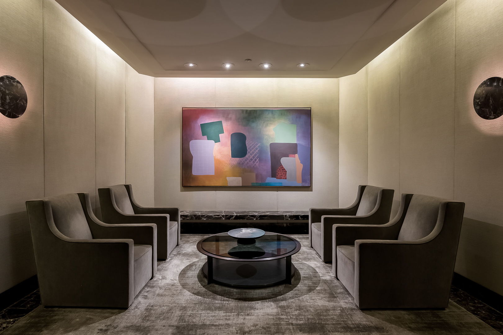 950 N Michigan Avenue 4502