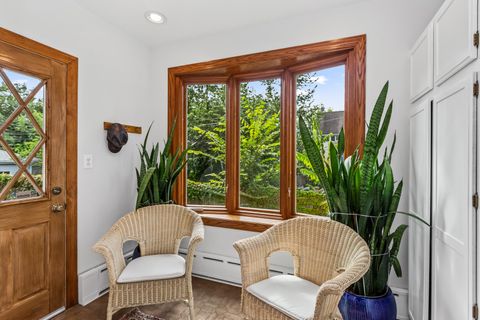 Tiny photo for 546 N Humphrey Avenue, Oak Park, IL 60302 (MLS # 12474365)