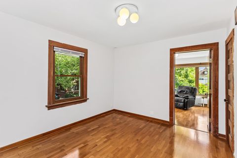 Tiny photo for 546 N Humphrey Avenue, Oak Park, IL 60302 (MLS # 12474365)