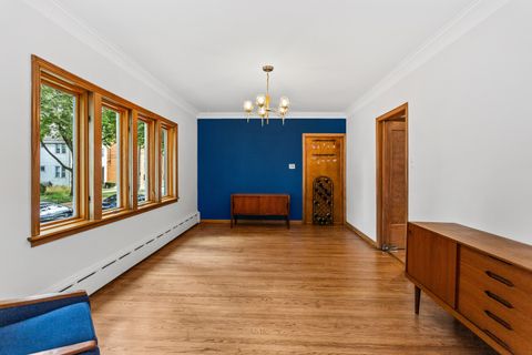 Tiny photo for 546 N Humphrey Avenue, Oak Park, IL 60302 (MLS # 12474365)