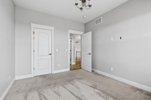 Tiny photo for 5320 Addyson Drive, Bettendorf, IA 52722 (MLS # 12580396)