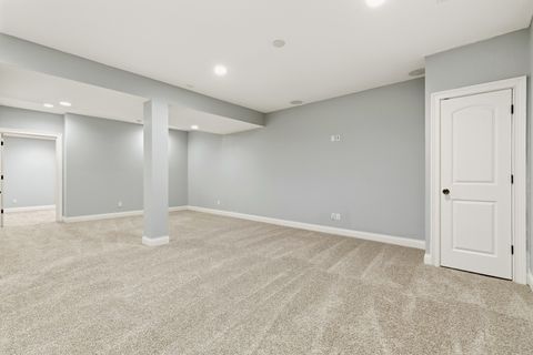 Tiny photo for 5320 Addyson Drive, Bettendorf, IA 52722 (MLS # 12580396)