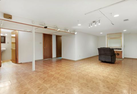 Tiny photo for 16321 Maryland Avenue, South Holland, IL 60473 (MLS # 12552509)