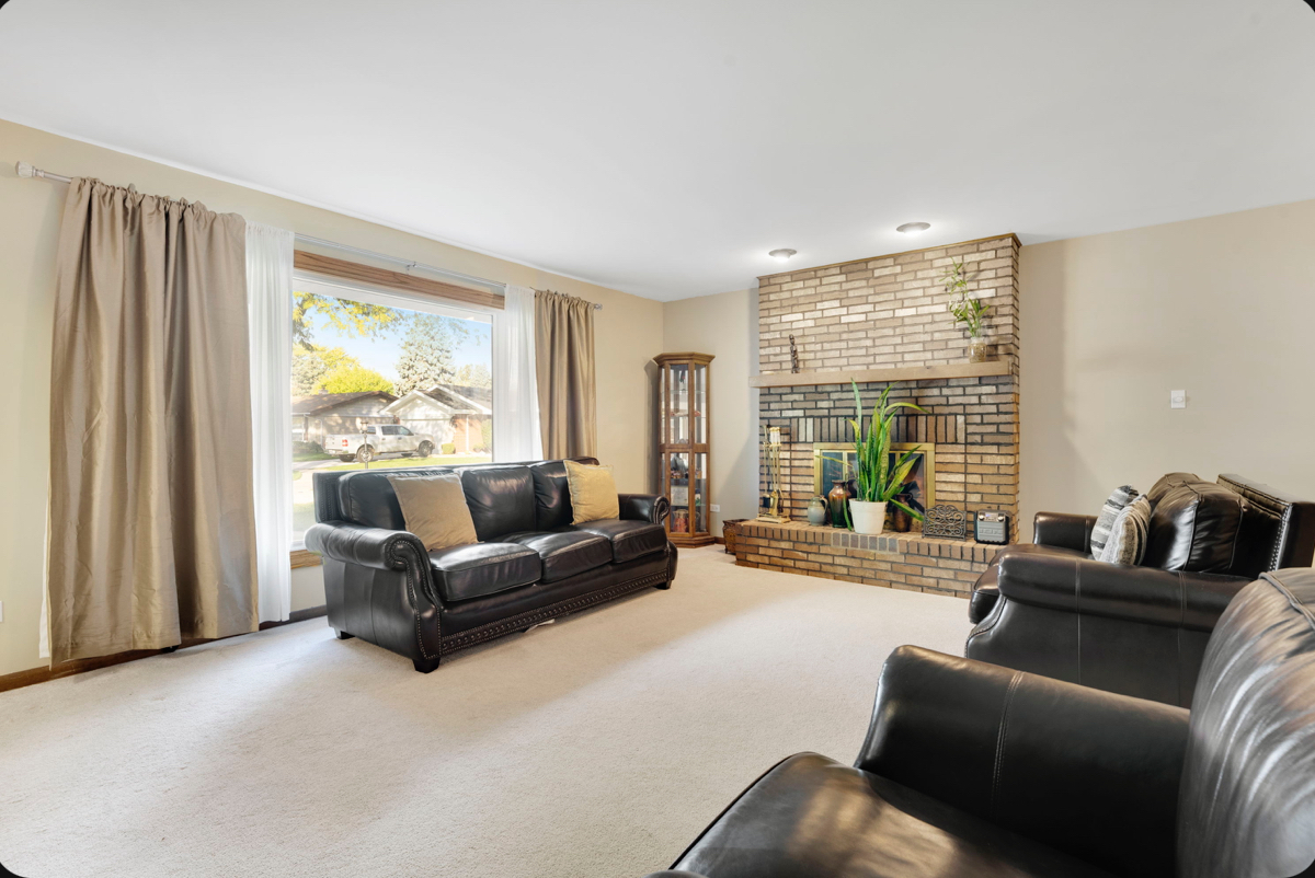 16321 Maryland Avenue