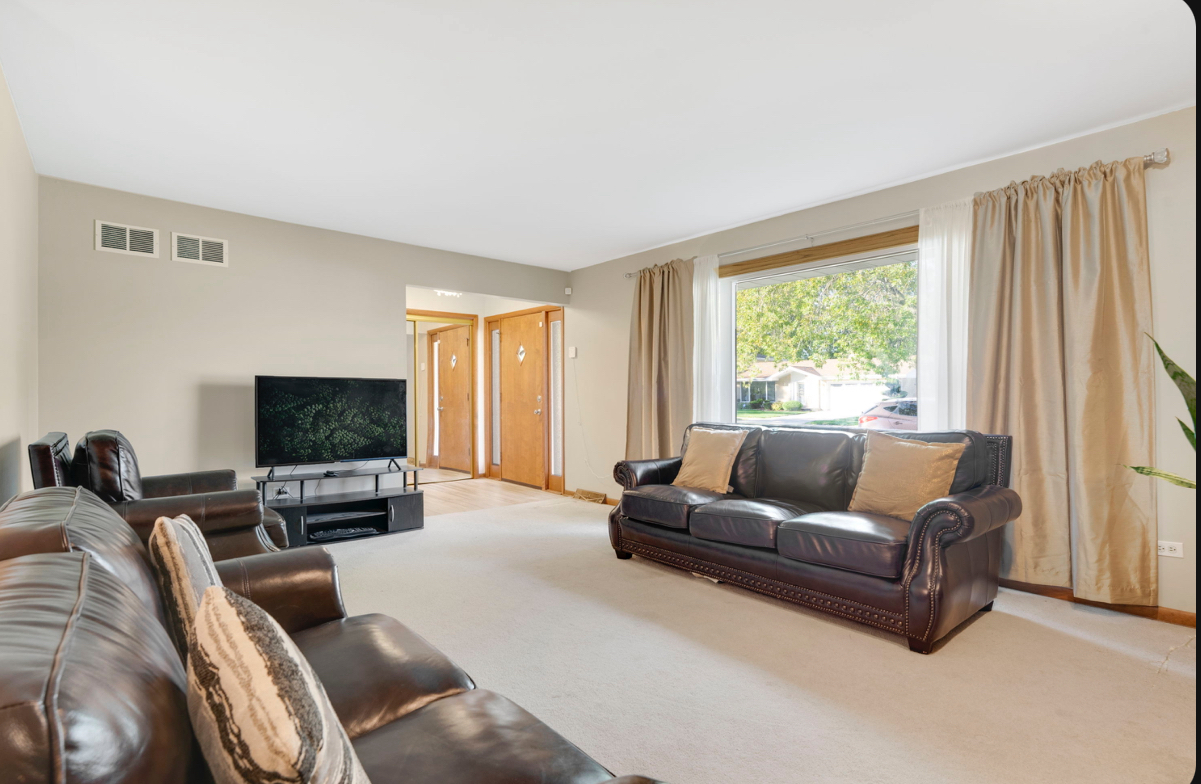 16321 Maryland Avenue