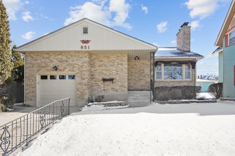 Photo of 851 N Grove Avenue, Elgin, IL 60120 (MLS # 12554390)