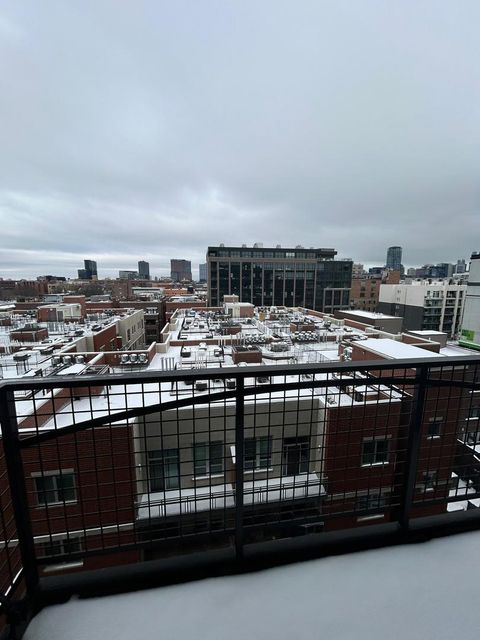 Tiny photo for 1224 W Van Buren Street #615, Chicago, IL 60607 (MLS # 12561850)