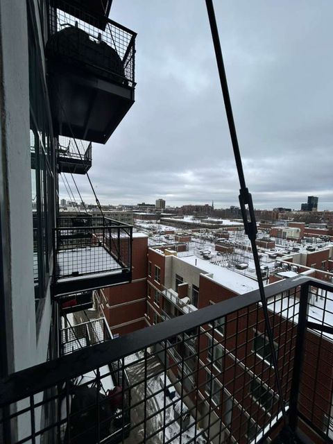 Tiny photo for 1224 W Van Buren Street #615, Chicago, IL 60607 (MLS # 12561850)
