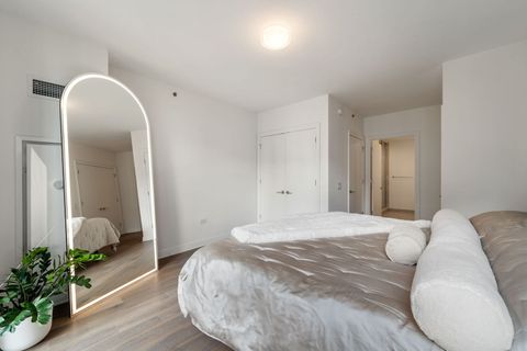 Tiny photo for 211 N Harbor Drive #1609, Chicago, IL 60601 (MLS # 12484100)