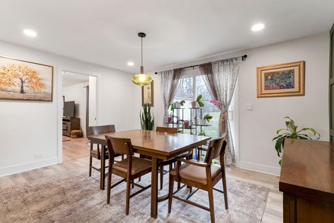 Tiny photo for 128 S Villa Avenue, Addison, IL 60101 (MLS # 12534871)