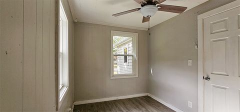 Tiny photo for 1009 8th Avenue, Rock Falls, IL 61071 (MLS # 12502619)