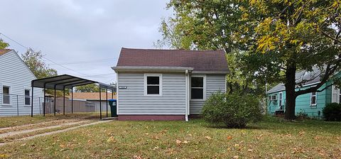 Tiny photo for 1009 8th Avenue, Rock Falls, IL 61071 (MLS # 12502619)