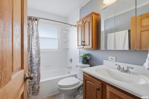 Tiny photo for 2846 MAGNOLIA Drive, Bettendorf, IA 52722 (MLS # 12557081)