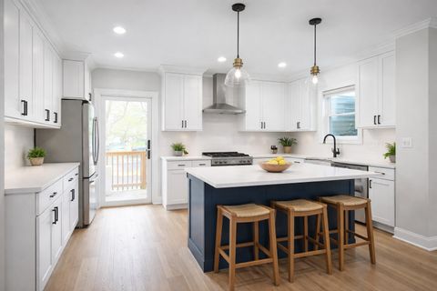 Tiny photo for 6953 S Elizabeth Street, Chicago, IL 60636 (MLS # 12620908)