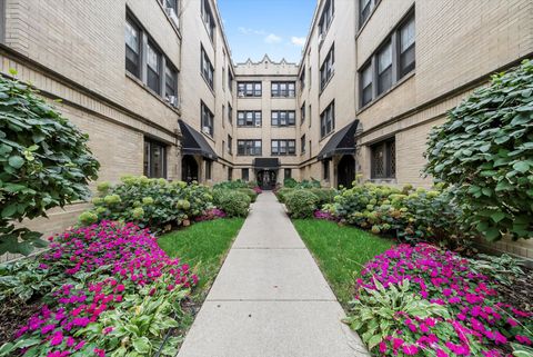 Tiny photo for 6815 21st Street #901, Berwyn, IL 60402 (MLS # 12501568)