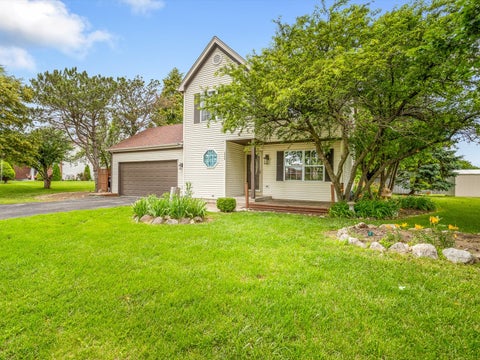 Tiny photo for 2006 Grandview Trail, Belvidere, IL 61008 (MLS # 12686170)