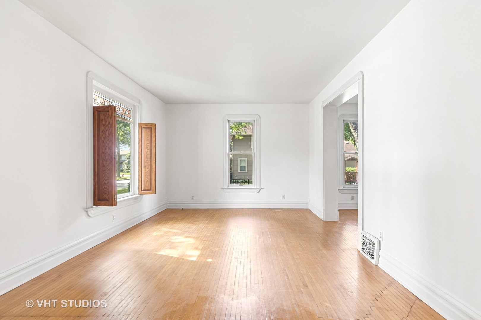 214 S 7th Street