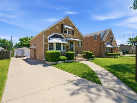 Tiny photo for 2541 S 14th Avenue, Broadview, IL 60155 (MLS # 12669587)