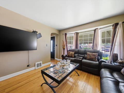 Tiny photo for 2541 S 14th Avenue, Broadview, IL 60155 (MLS # 12669587)