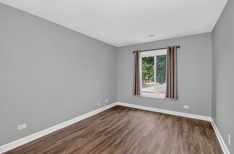 Tiny photo for 1657 Dover Court #C, Wheaton, IL 60189 (MLS # 12759768)