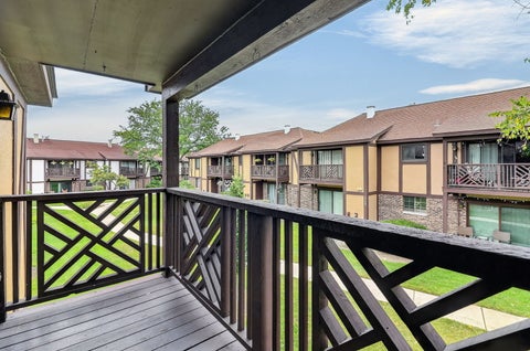 Tiny photo for 1657 Dover Court #C, Wheaton, IL 60189 (MLS # 12759768)