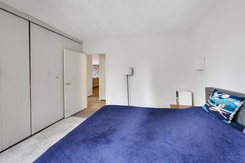 Tiny photo for 5050 S East End Avenue #3B, Chicago, IL 60615 (MLS # 12614735)