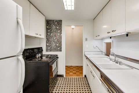 Tiny photo for 5050 S East End Avenue #3B, Chicago, IL 60615 (MLS # 12614735)