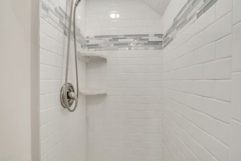 Tiny photo for 1623 N HICKORY Avenue, Round Lake Beach, IL 60073 (MLS # 12470302)