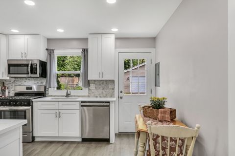 Tiny photo for 1623 N HICKORY Avenue, Round Lake Beach, IL 60073 (MLS # 12470302)