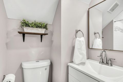 Tiny photo for 1623 N HICKORY Avenue, Round Lake Beach, IL 60073 (MLS # 12470302)