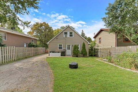 Tiny photo for 1623 N HICKORY Avenue, Round Lake Beach, IL 60073 (MLS # 12470302)
