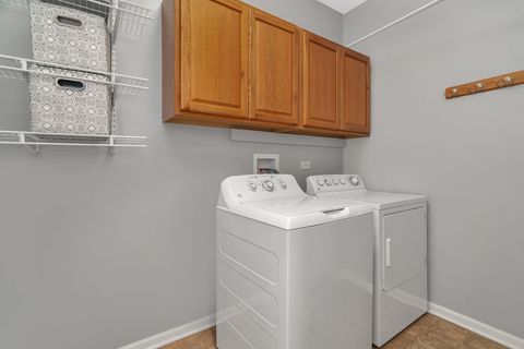 Tiny photo for 25408 Cove Court, Plainfield, IL 60544 (MLS # 12509456)