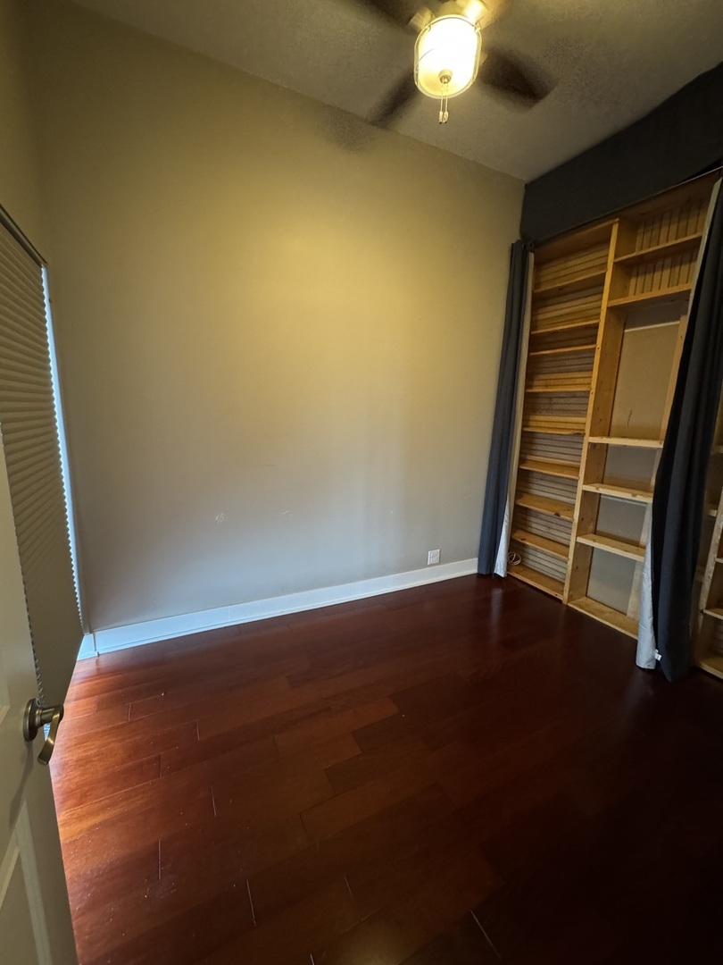 5048 N Marine Drive A9