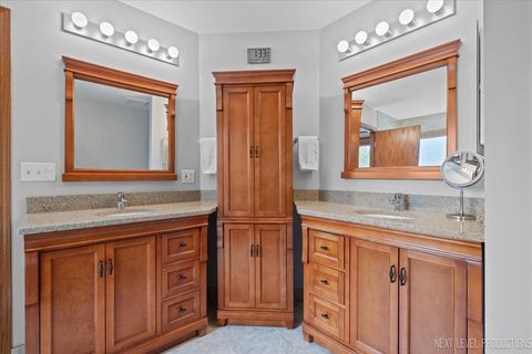 Tiny photo for 209 Somerset Drive, Sugar Grove, IL 60554 (MLS # 12457409)