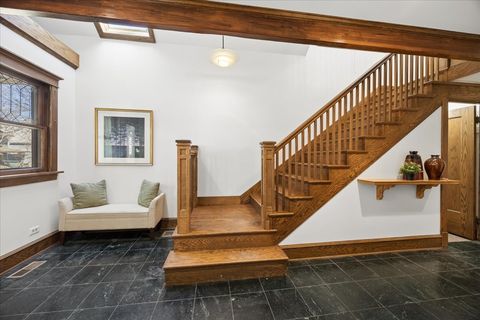 Tiny photo for 624 S Taylor Avenue, Oak Park, IL 60304 (MLS # 12588057)