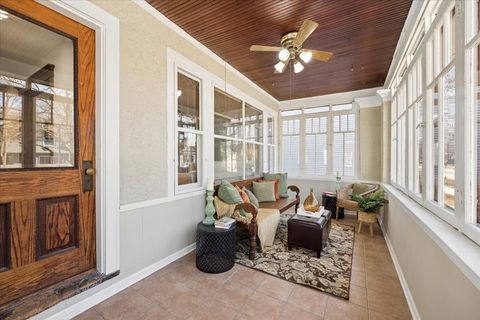 Tiny photo for 624 S Taylor Avenue, Oak Park, IL 60304 (MLS # 12588057)