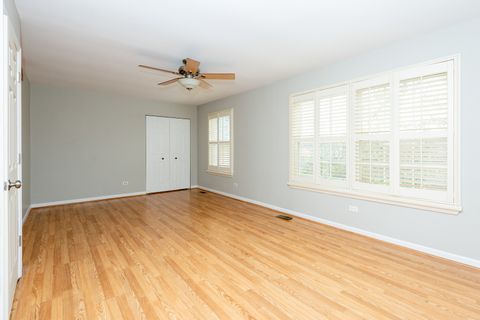 Tiny photo for 992 Mcphee Drive, Lake In The Hills, IL 60156 (MLS # 12459651)