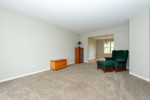 Tiny photo for 992 Mcphee Drive, Lake In The Hills, IL 60156 (MLS # 12459651)