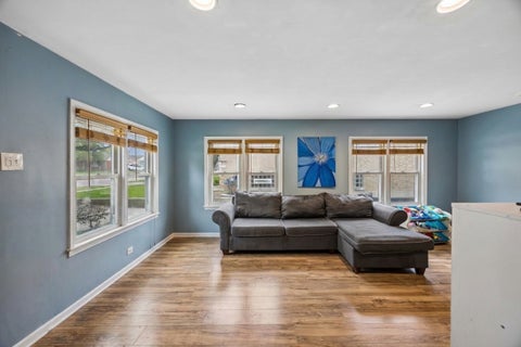 Tiny photo for 9824 S Campbell Avenue, Evergreen Park, IL 60805 (MLS # 12756022)